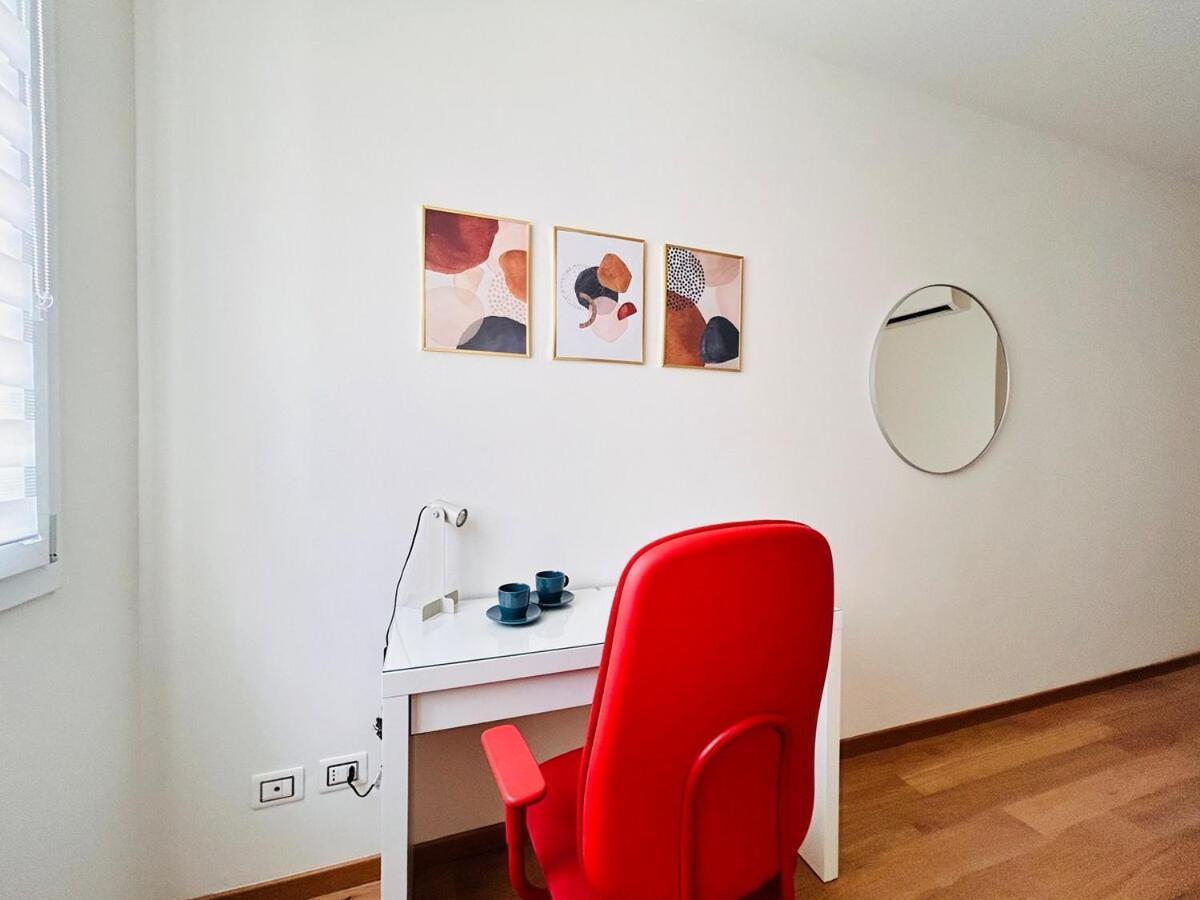 Homeby, Terrace Apartment Francesca ฟลอเรนซ์ ภายนอก รูปภาพ