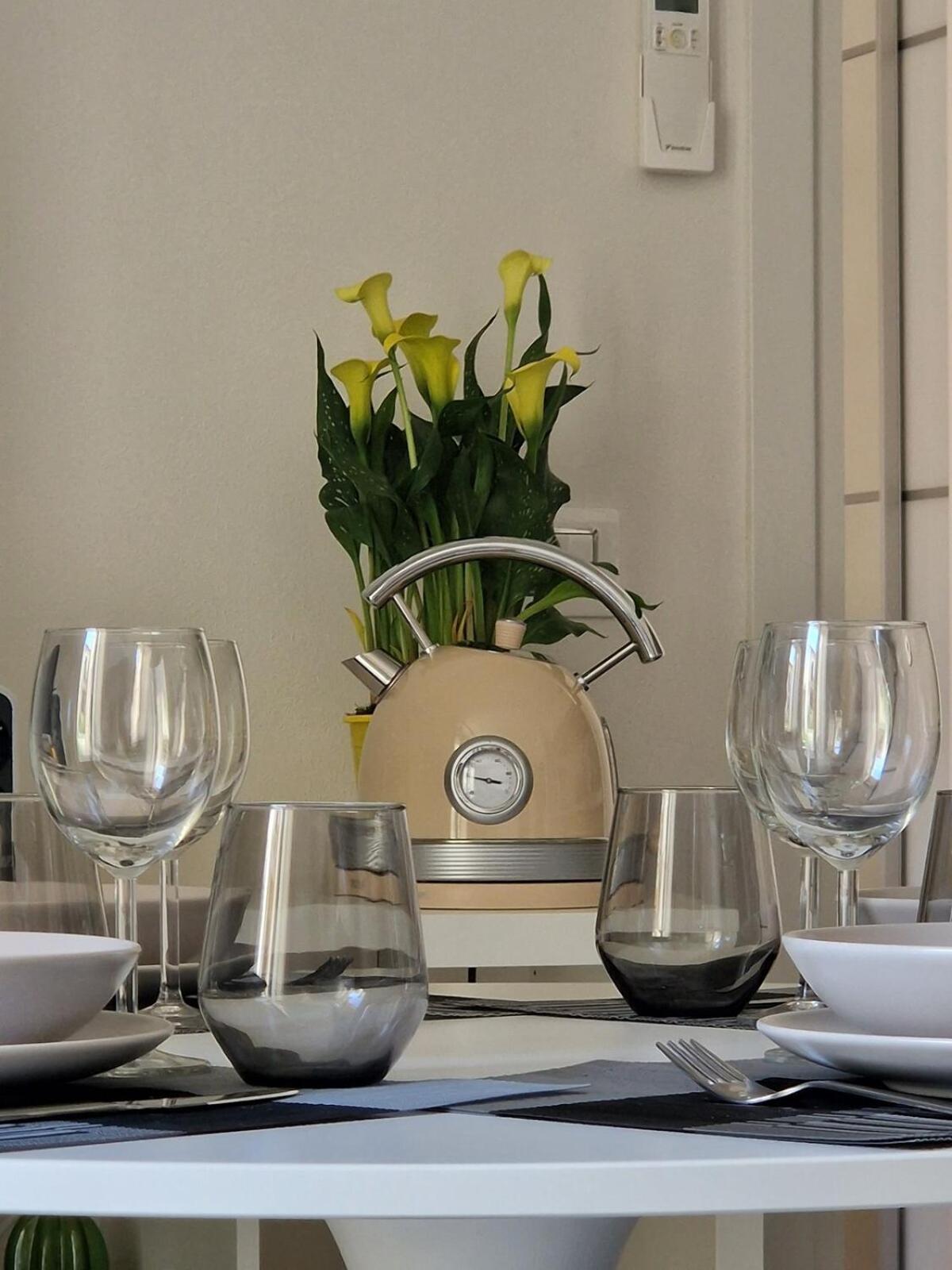Homeby, Terrace Apartment Francesca ฟลอเรนซ์ ภายนอก รูปภาพ