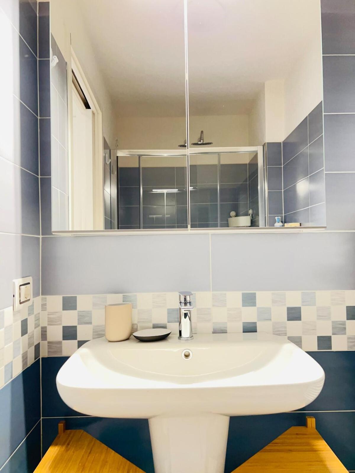 Homeby, Terrace Apartment Francesca ฟลอเรนซ์ ภายนอก รูปภาพ